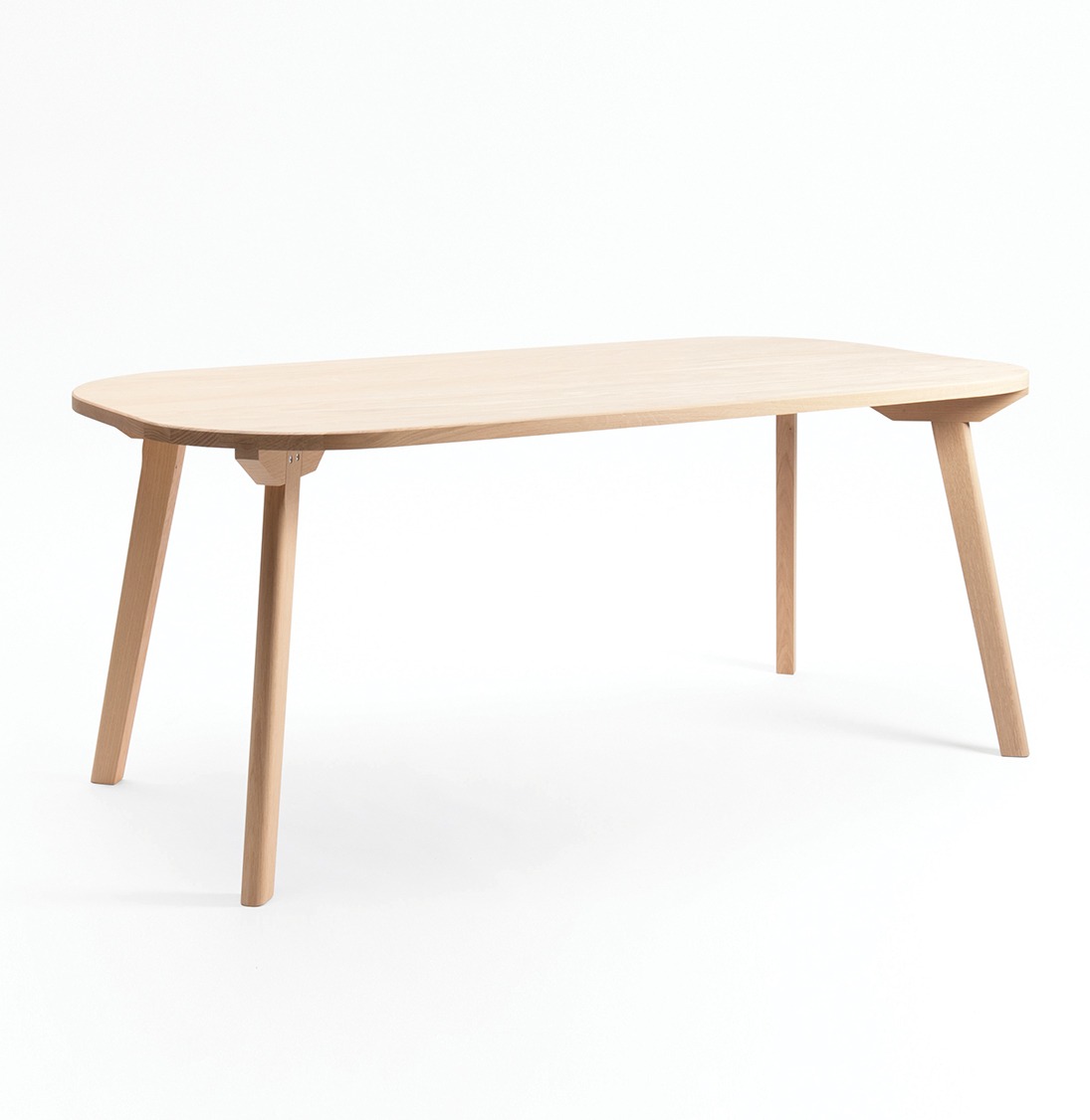 Table en bois massif aronde