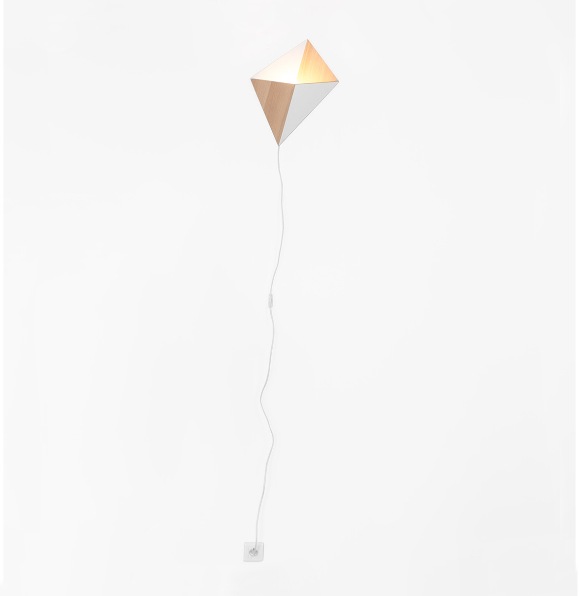 cerf-volant applique murale lumineuse ludique bicolore coloris personnalisable idée cadeau objet de décoration sur-mesure