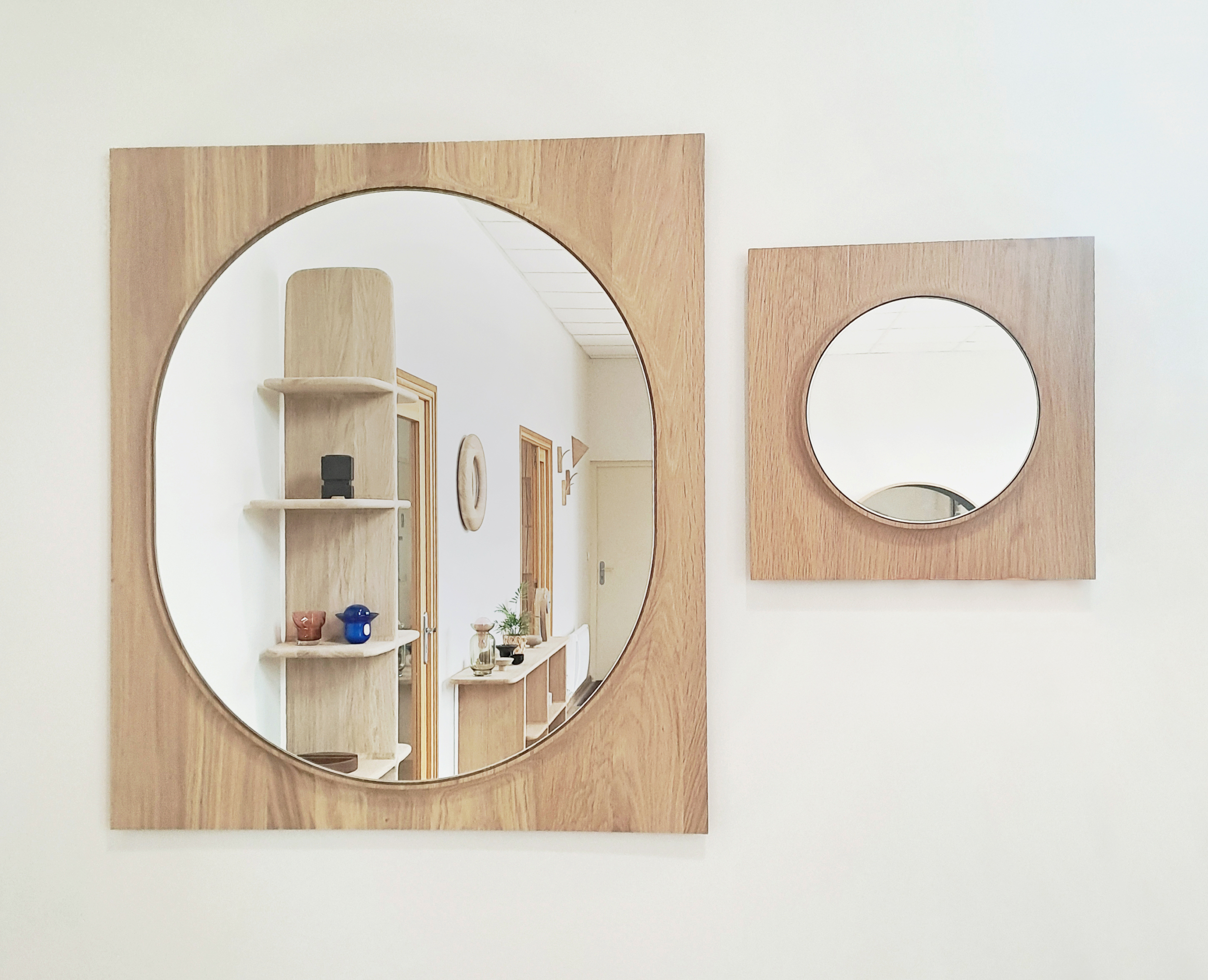 miroir rond mural en bois clair chêne massif miroir organique adapté sur-mesure dimensions modulables Circuit Drugeot Manufacture